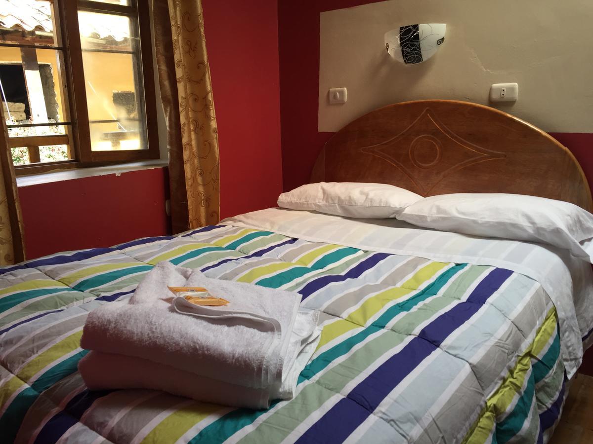 Hospedaje K'Uchuwasi Ollantaytambo Exteriör bild